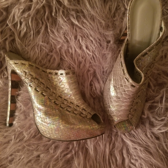 ☆SOLD☆ Authentic Python Heels - Italian - Picture 2 of 4